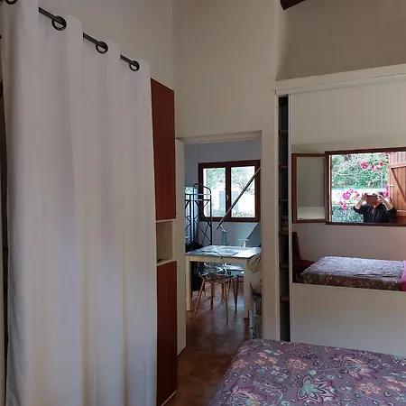 Agosta Marine Hotel